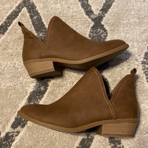 Target ankle boots Universal Thread